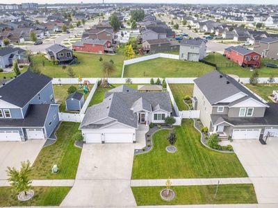 713 23rd Ave W, West Fargo, ND, 58078