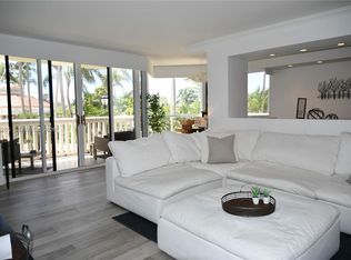 1000 E Island Blvd APT 303, North Miami Beach, FL 33160