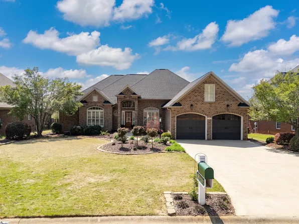 560 Chattooga Rd, Roebuck, SC 29376