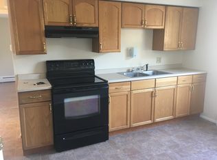 427 Prospect St APT 5, Pawtucket, RI 02860