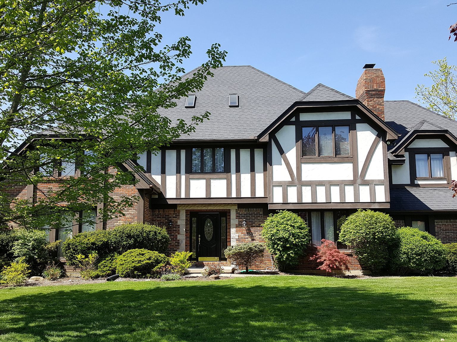 8349 Riviera Ct, Springboro, OH 45066 | Zillow