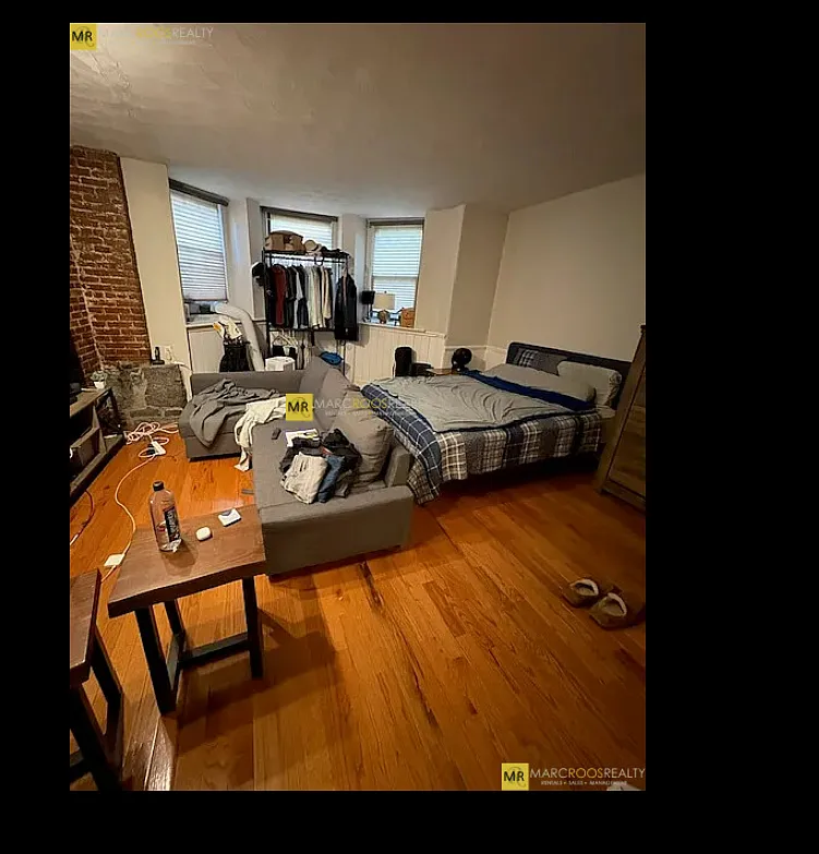 Studio, 9999 sqft, $2,300 — Photo 1