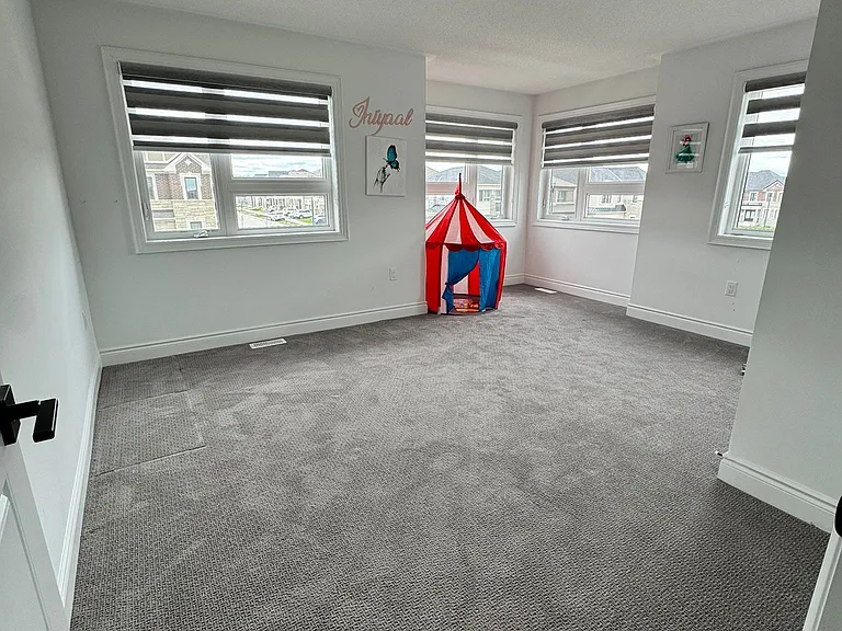 1509 Honey Locust Pl — Photo 14