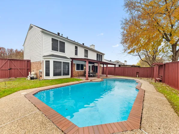 509 Newberry St, Grand Prairie, TX 75052