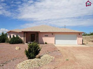 5717 Cedarwood Ct, Las Cruces, NM 88012