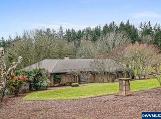 3132 Mount Kuebler Dr S, Salem, OR