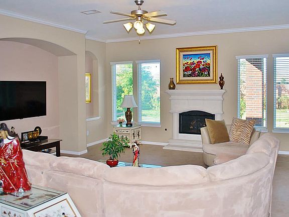 4th image of 7007 Senebe Way
