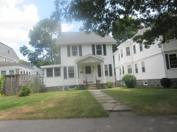 274 Blue Hills Pkwy, Milton, MA 02186