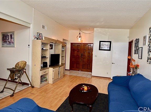 3rd image of 13723 Prichard St