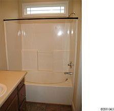 3rd image of 124 Brookview Dr
