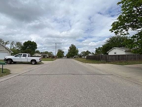 5th image of 4612 S Elizabeth Ave