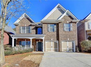 838 Pine Cove Dr, Lilburn, GA 30047