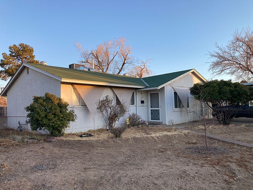 1st image of 2912 Aliso Dr NE