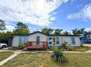 307 Lawrence St, Petoskey, MI 49770