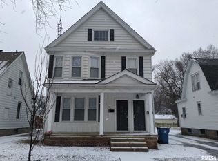 1046 N 1st St, Springfield, IL 62702