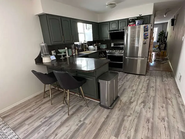 80 Belmont Pl — Photo 7
