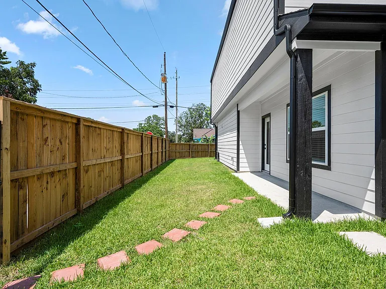 5700 Elysian St — Photo 20