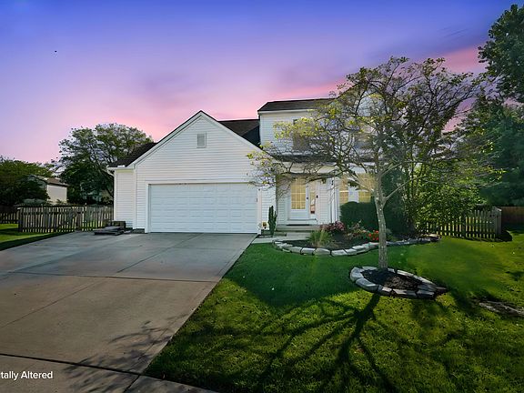 2nd image of 335 Edgemont Ct