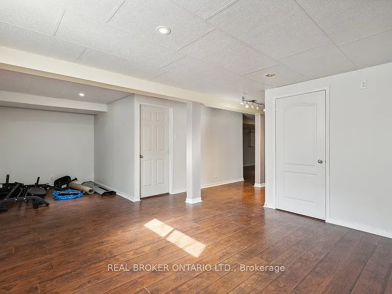 155 Rodeo Dr — Photo 39