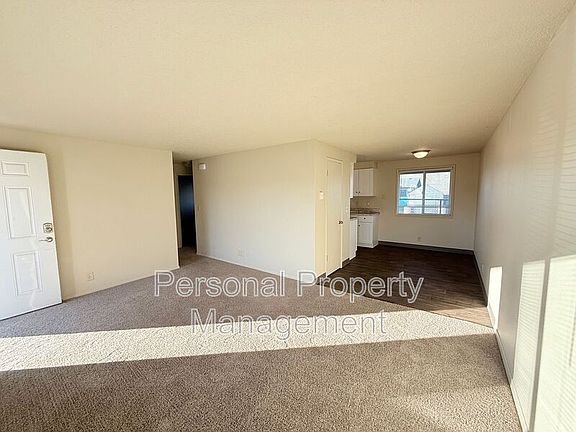 2nd image of 816 NE 86th St