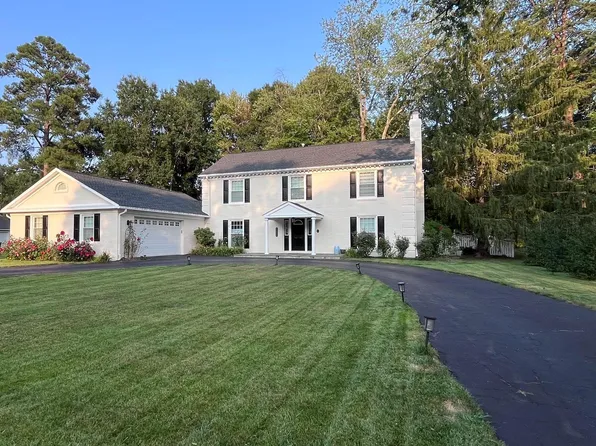 9403 Ferry Landing Ct, Alexandria, VA 22309