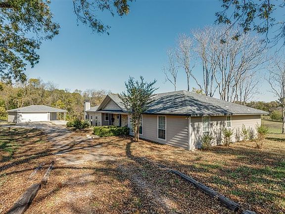 2nd image of 5449 County Road 862