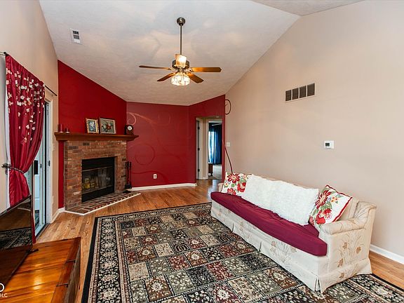3rd image of 3680 Cordwood Ln