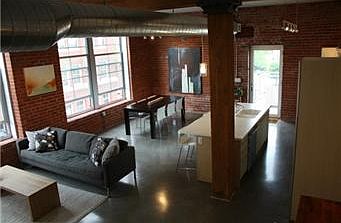 5th image of 136 Main # 405 St