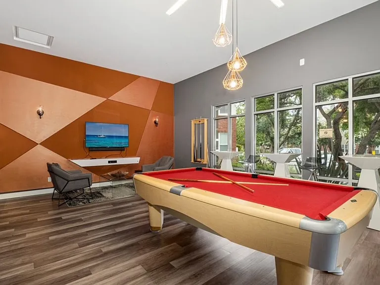58 Meridian Dr — Photo 23