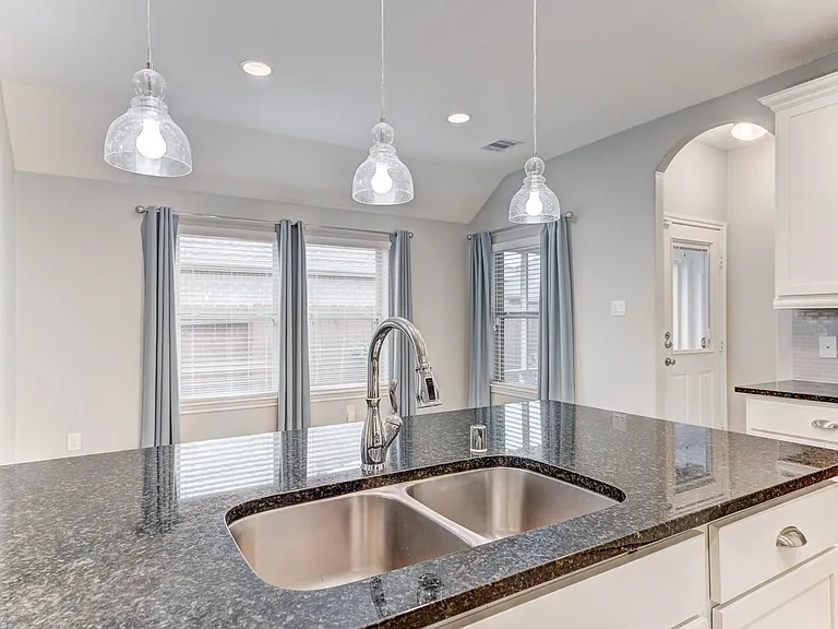 255 Dale Ridge Ln — Photo 15