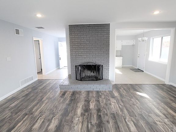 3rd image of 44621 Stanridge Ave