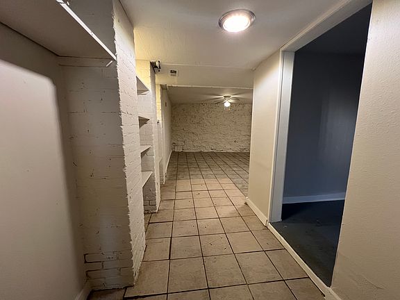 4th image of 3721 Wyoming St #B