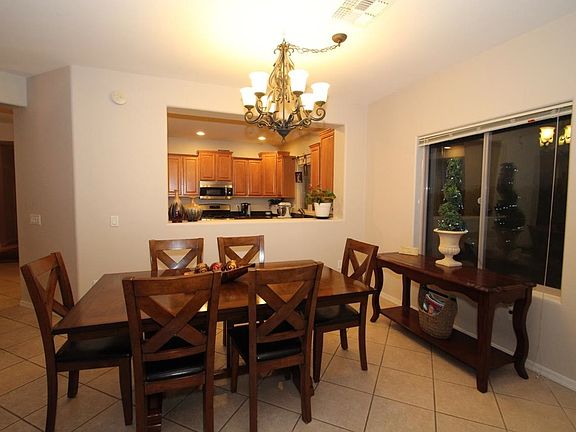 4th image of 1110 W Versilia Dr