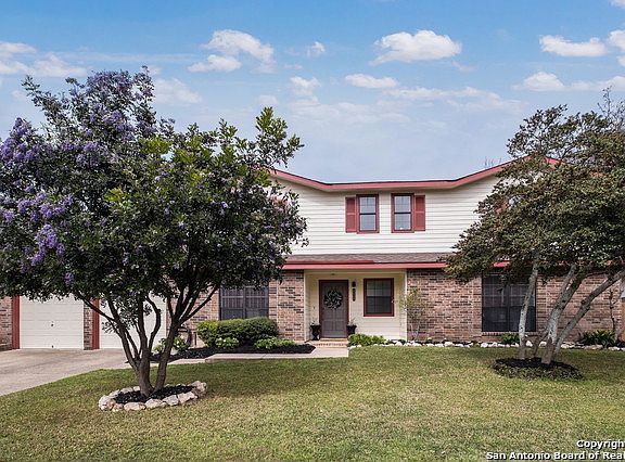 3rd image of 18034 Summer Knoll Dr
