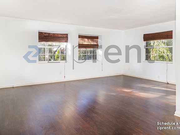 3rd image of 515 S Hyer Ave Unit 3