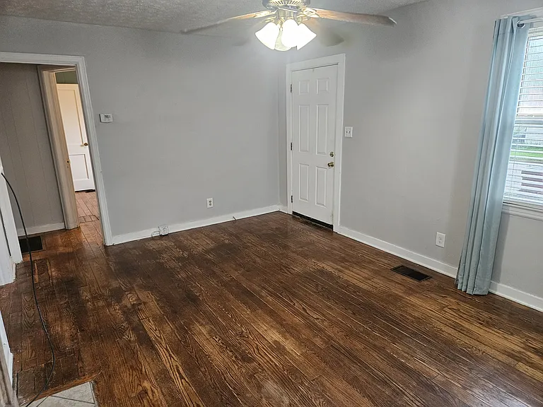 915 Burroughs Rd — Photo 3