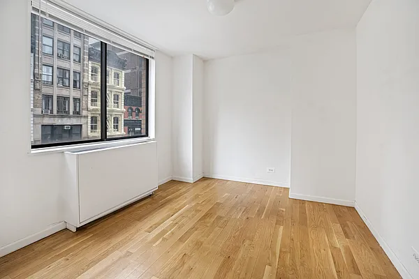 Rented by Douglas Elliman | media 15