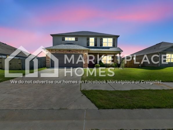 2504 Elmwood Ave