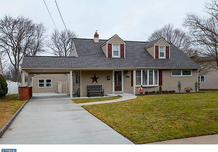 1st image of 24 Holly Dr