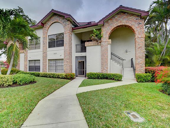 2nd image of 8057 Aberdeen Dr APT 202