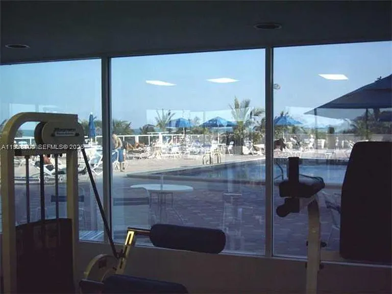 100 Lincoln Rd #314-B — Photo 38