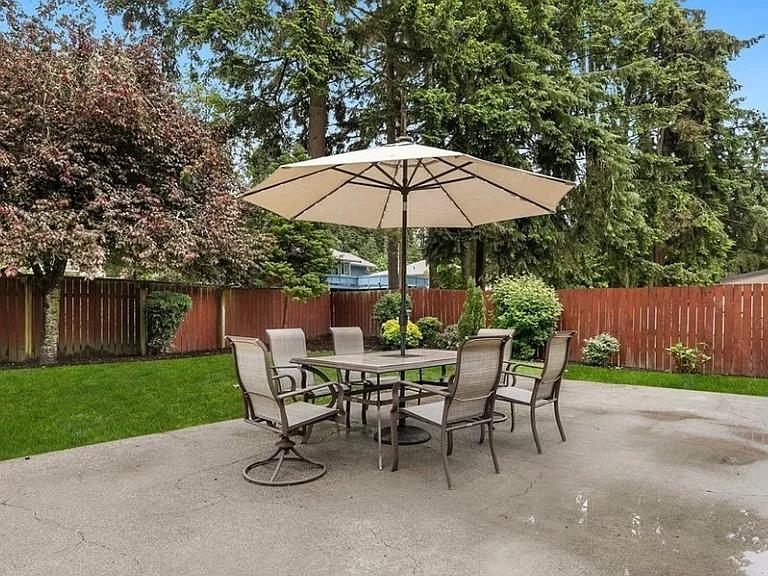 18350 Dayton Pl N — Photo 20