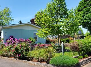 1358 32nd St, Springfield, OR 97478