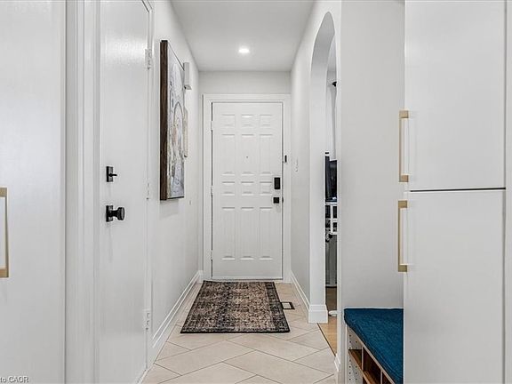 4th image of 13 Salina Pl