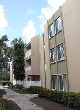 4th image of 3030 Suncrest Dr Unit 902