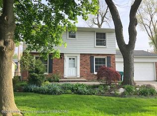 2415 Heights Ave, Lansing, MI