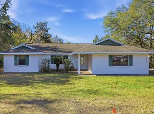 2552 W Sand Trap Dr, Citrus Springs, FL 34434