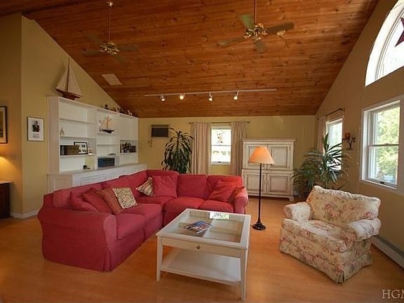 2nd image of 51 Lakeside Dr
