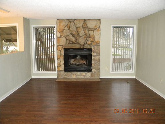 3rd image of 2112 NE 91st St