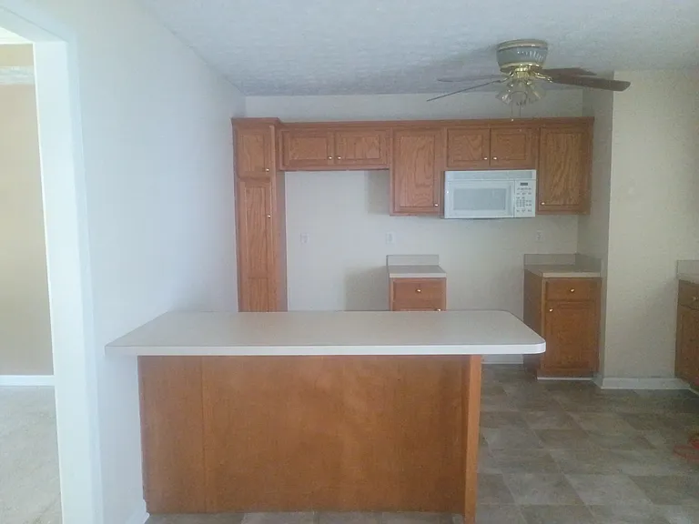 13704 Bohannon Ave — Photo 17